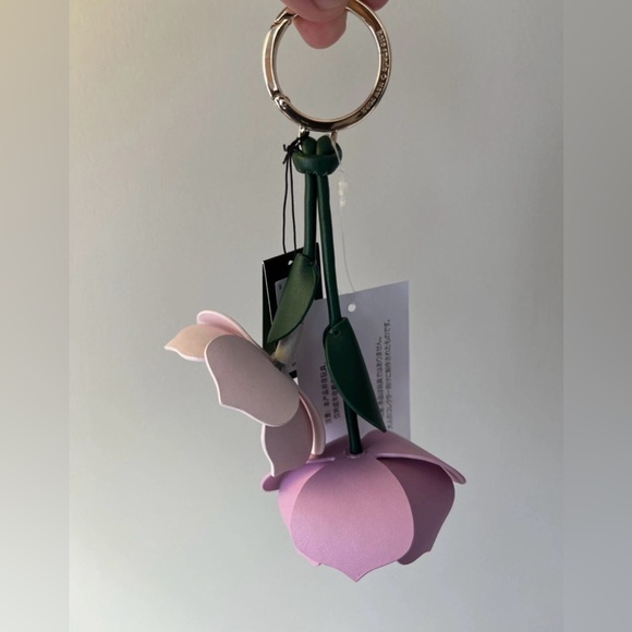 Kate Spade - Perfect Plume 3D Flower Keyfob - NWT - Picture 5 of 6